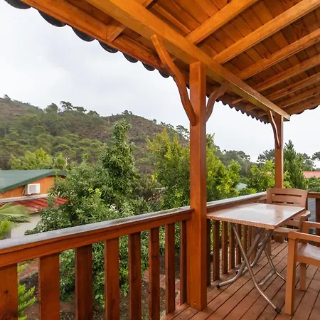 Likya Yanartas Bungalows Homestay