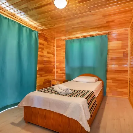 Likya Yanartas Bungalows Cirali